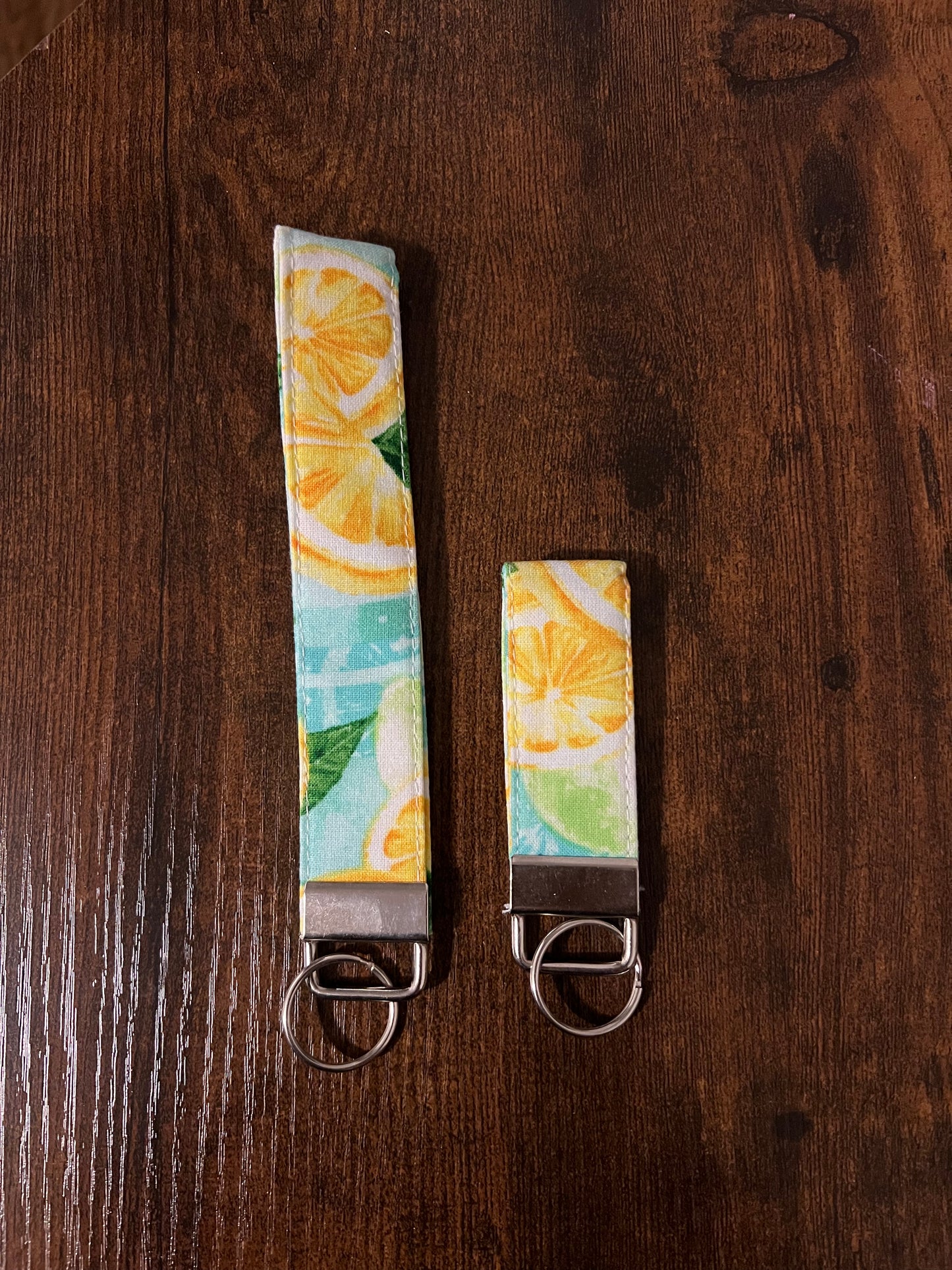 Lemon Slice Wristlet